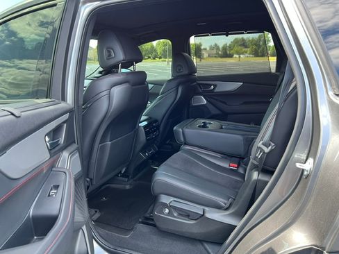 Used 2026 Acura MDX SH-AWD A-Spec image 13