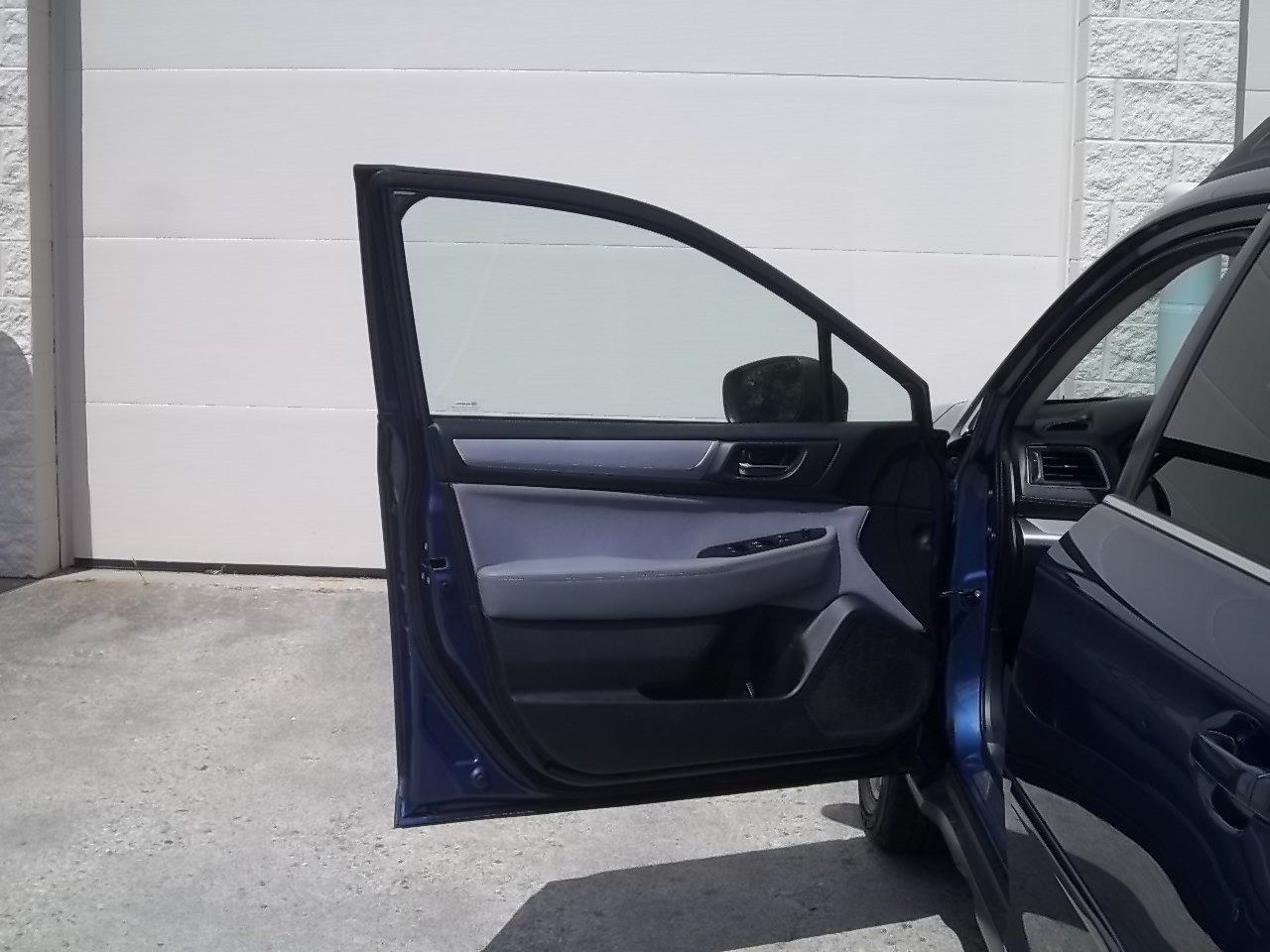Used 2019 Subaru Outback 2.5i Premium AWD/4WD image 17