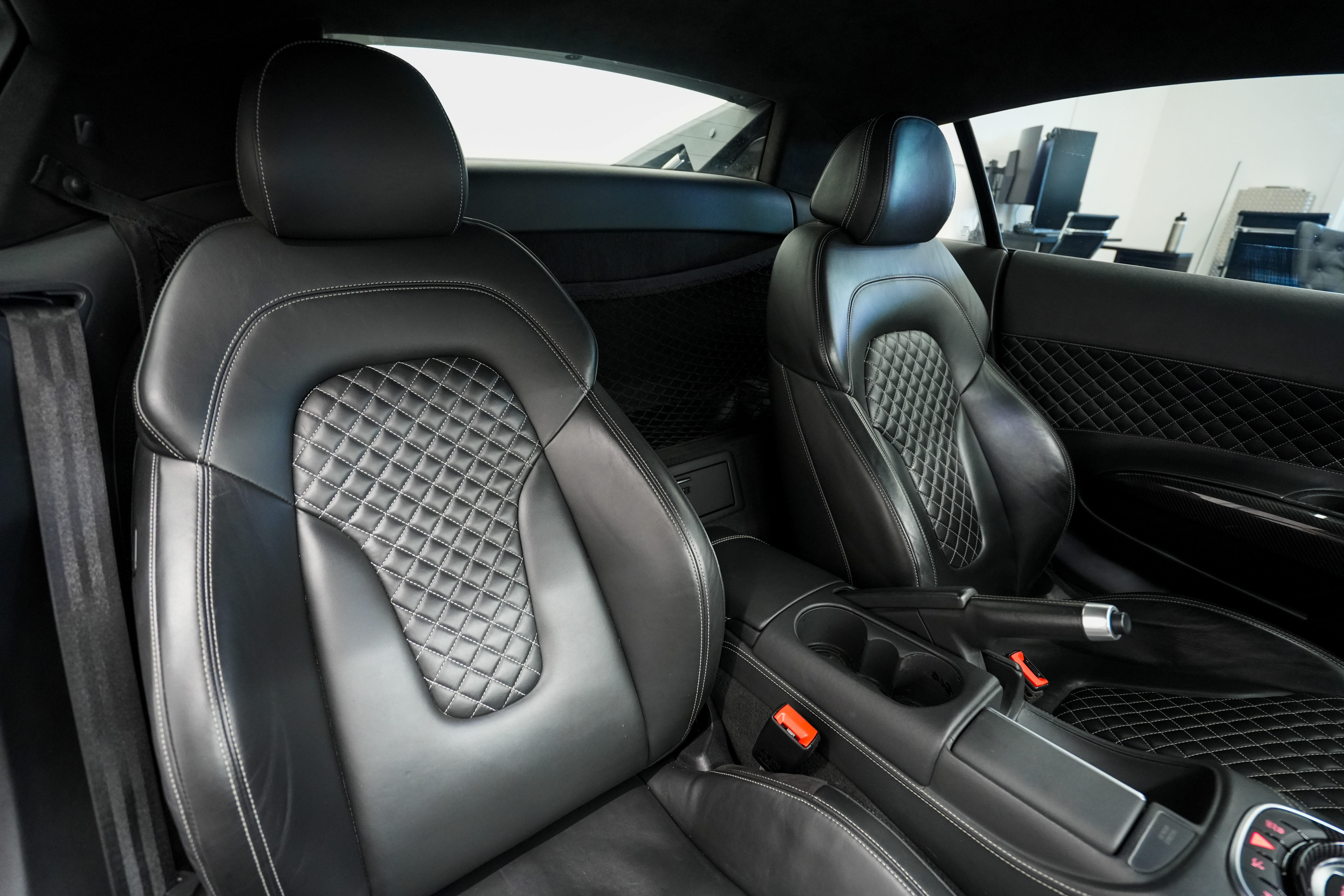 Used 2014 Audi R8 V10 plus Coupe AWD/4WD image 13