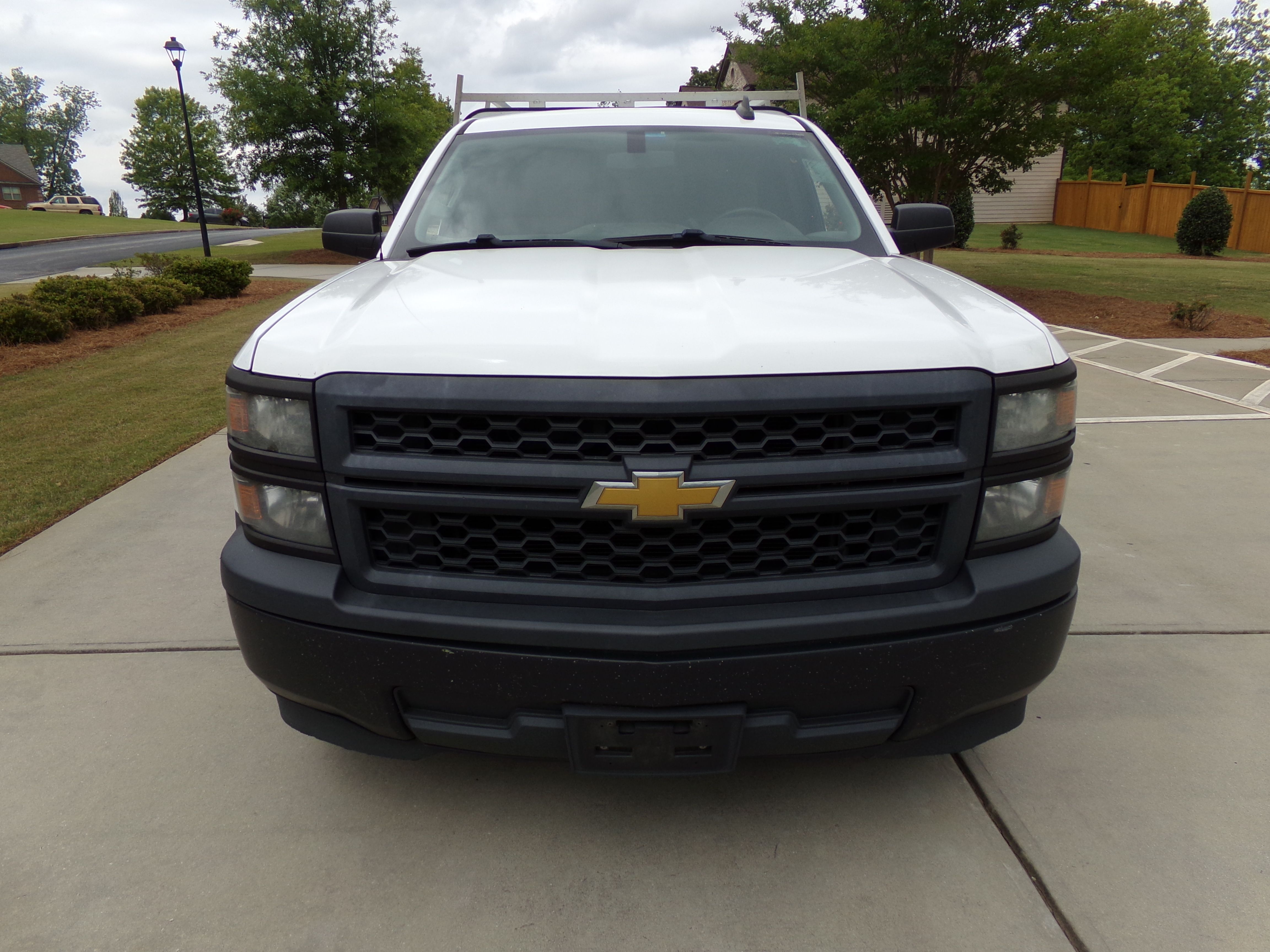 Used 2015 Chevrolet Silverado 1500 2WD Regular Cab W/T image 9