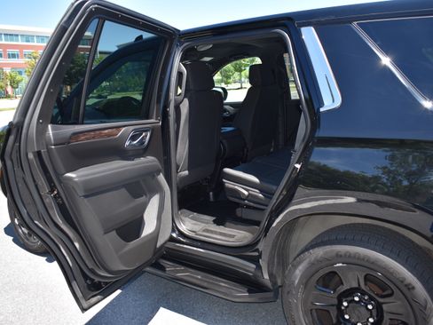 Used 2023 Chevrolet Tahoe 4WD image 29