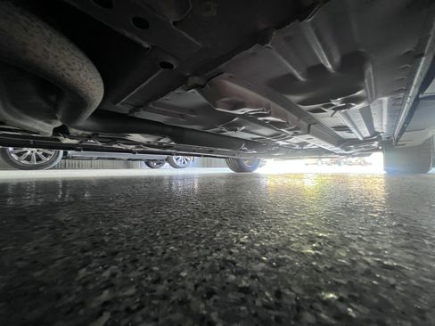 Used 2006 Pontiac Grand Prix GXP image 6