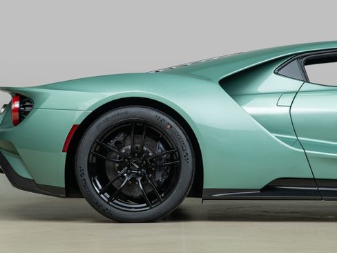 Used 2022 Ford GT RWD image 53