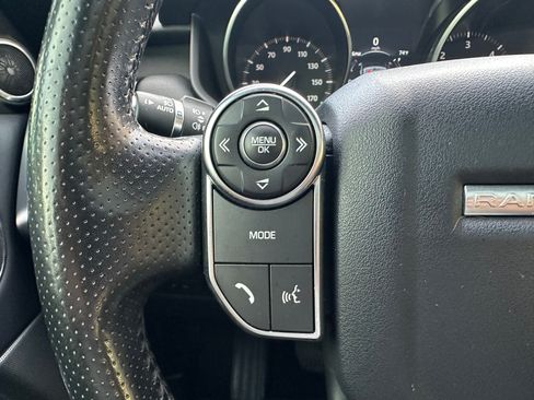 Used 2016 Land Rover Range Rover Sport HSE image 20