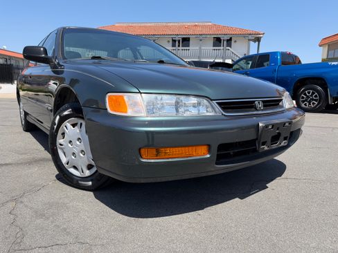 Used 1996 Honda Accord DX image 12