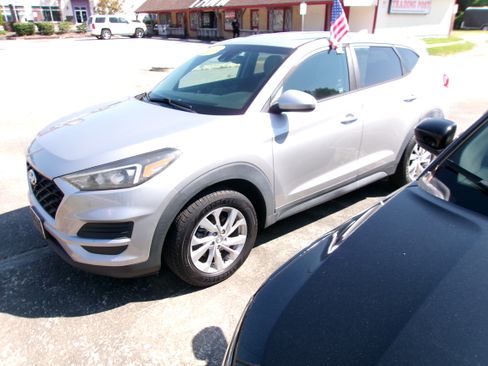 Used 2020 Hyundai Tucson FWD SE image 4