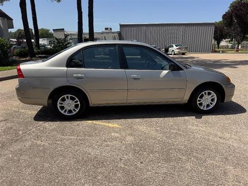 Used 2003 Honda Civic LX Sedan image 5