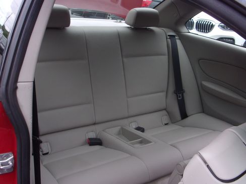 Used 2012 BMW 128i Coupe RWD image 24