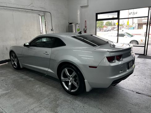 Used 2011 Chevrolet Camaro LT image 6