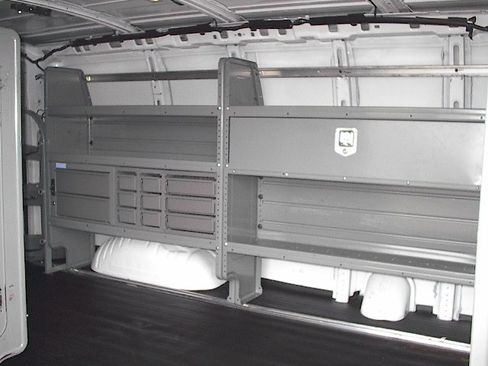 Used 2018 Chevrolet Express 2500 image 17