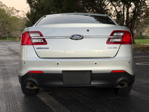 Used 2016 Ford Taurus image 41