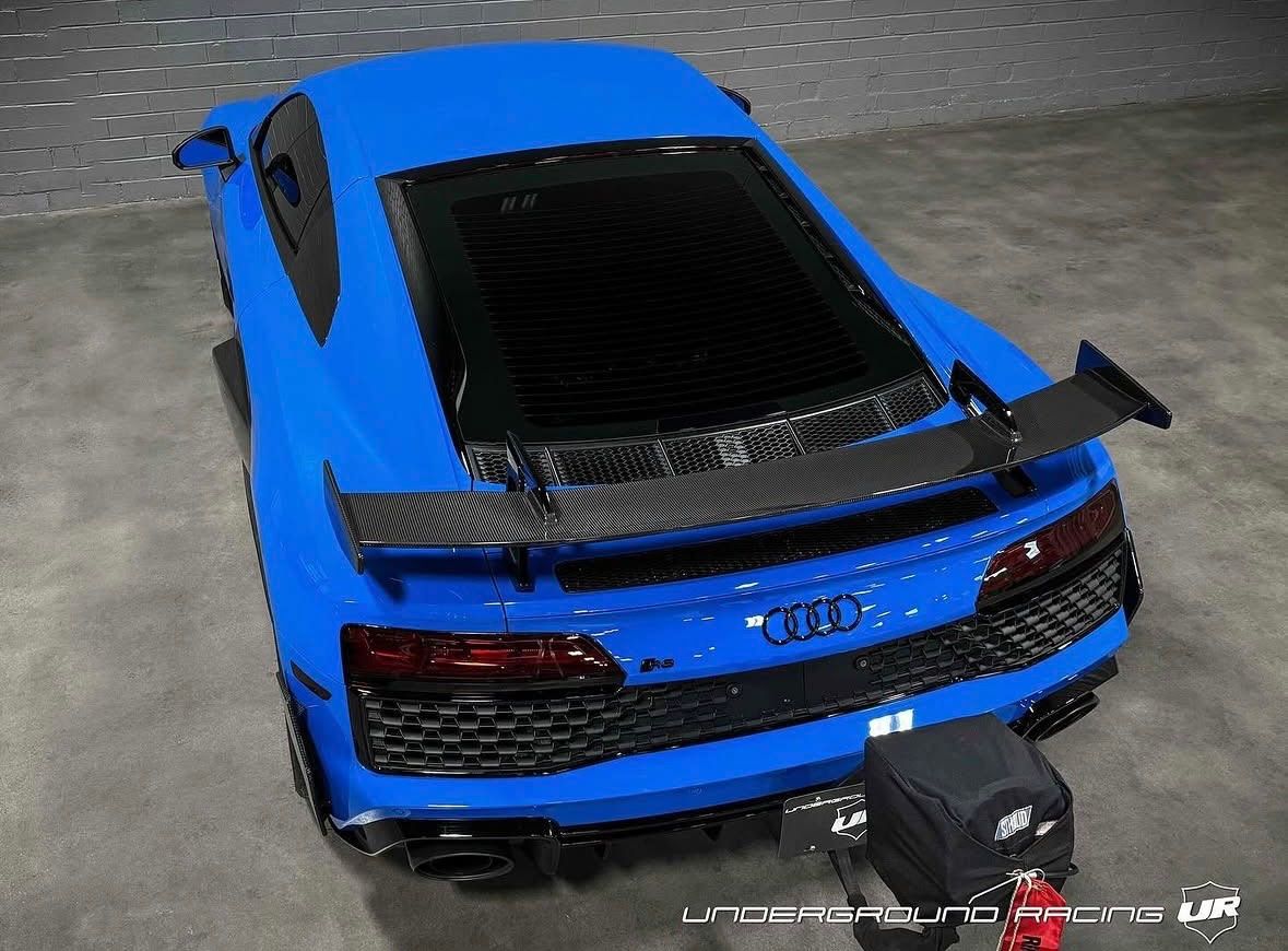Used 2017 Audi R8 V10 plus Coupe AWD/4WD image 3