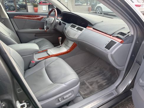 Used 2007 Toyota Avalon Limited image 12