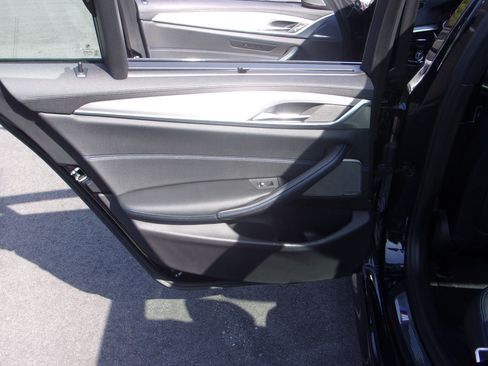 Used 2017 BMW 540i xDrive UNAVAIL AWD/4WD image 32