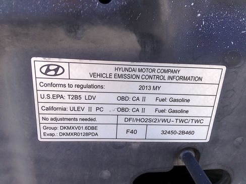 Used 2013 Hyundai Veloster FWD image 39