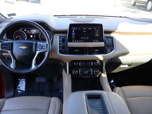 Used 2021 Chevrolet Suburban Premier image 20