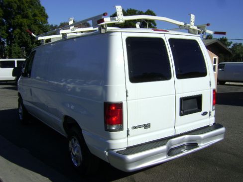 Used 1998 Ford E-250 and Econoline 250 image 6