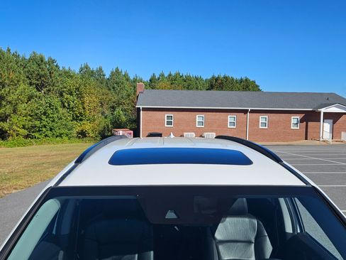 Used 2022 Honda Pilot Special Edition image 8