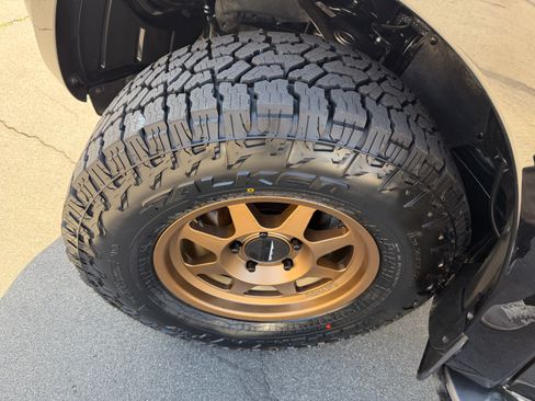 Used 2016 Toyota Sequoia Platinum image 16