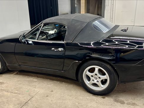 Used 1994 Porsche 968 image 3