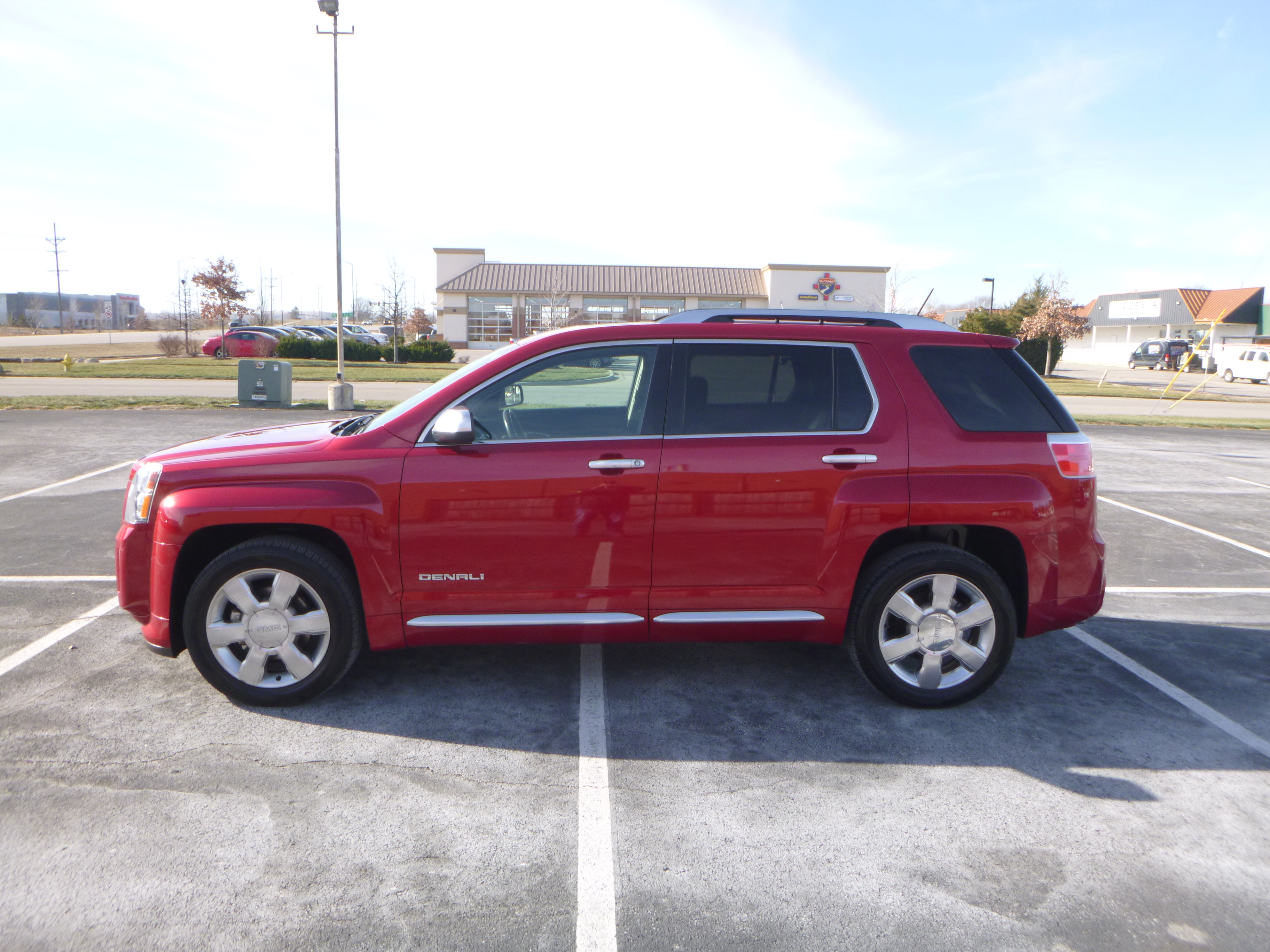 Used 2015 GMC Terrain Denali AWD/4WD image 2