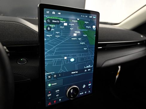 Used 2022 Ford Mustang Mach-E Premium image 30