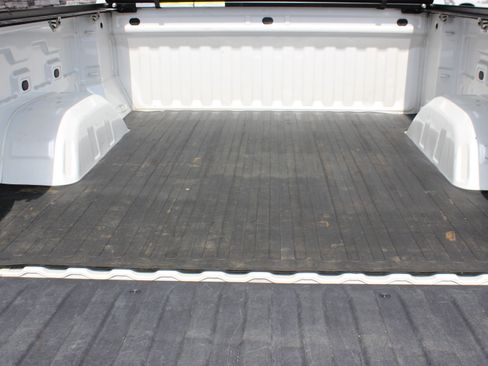 Used 2020 Chevrolet Silverado 1500 LT Trail Boss image 16