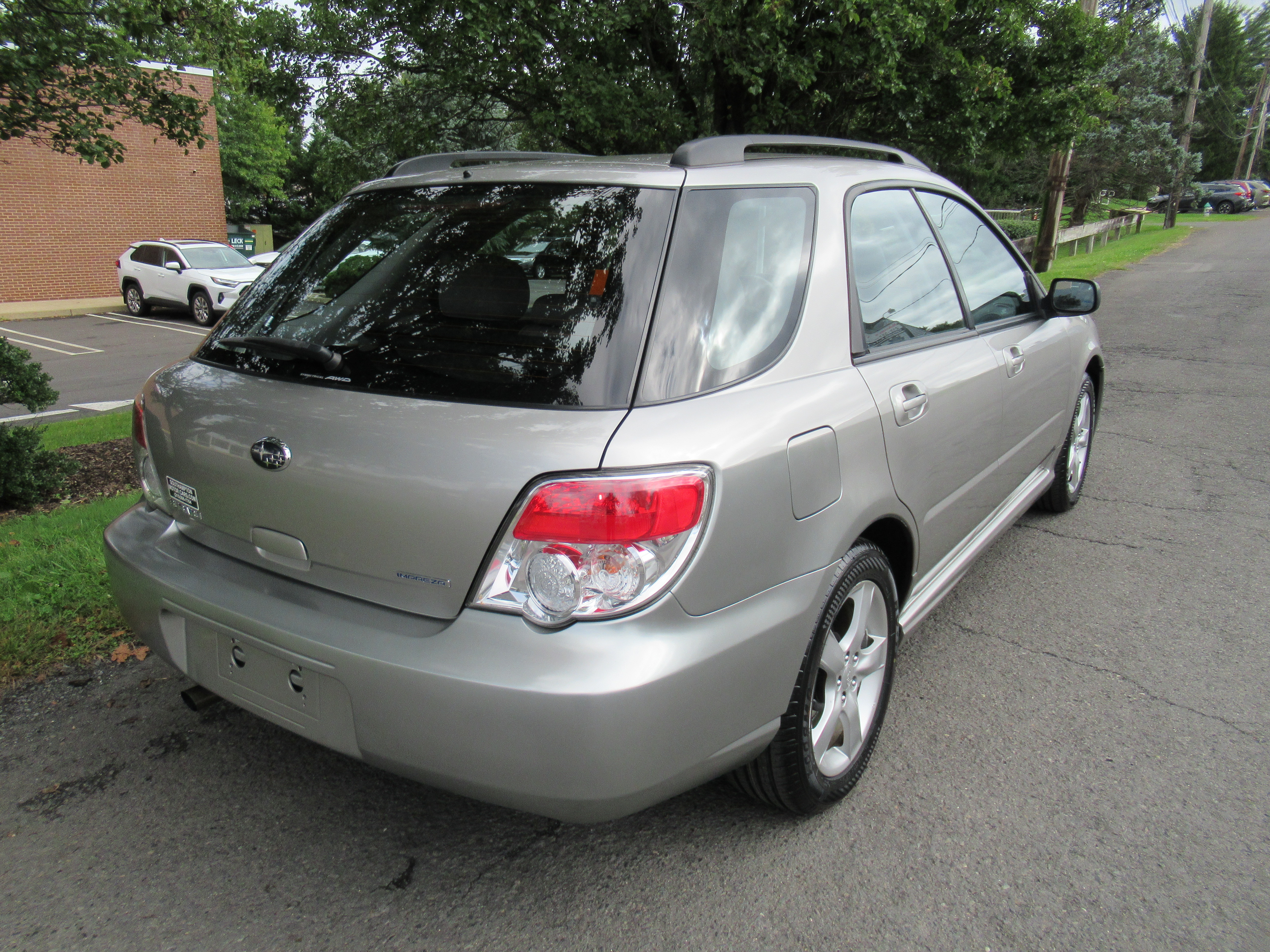 Used 2007 Subaru Impreza 2.5i Wagon AWD/4WD image 7