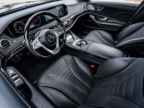 Used 2020 Mercedes-Benz S 560 4MATIC Sedan image 6