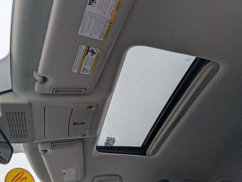 Used 2020 Nissan Armada SL image 13