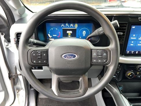 Used 2023 Ford F250 XLT image 17