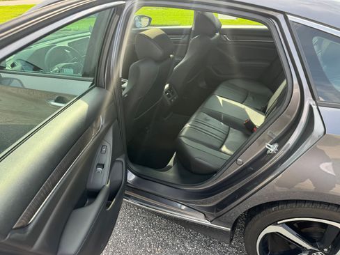 Used 2021 Honda Accord 2.0T Touring image 14