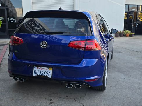 Used 2017 Volkswagen Golf R 20th Anniversary Edition image 9