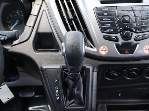 Used 2018 Ford Transit 350 148 Low Roof Wagon RWD image 21