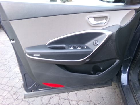 Used 2015 Hyundai Santa Fe Sport image 16