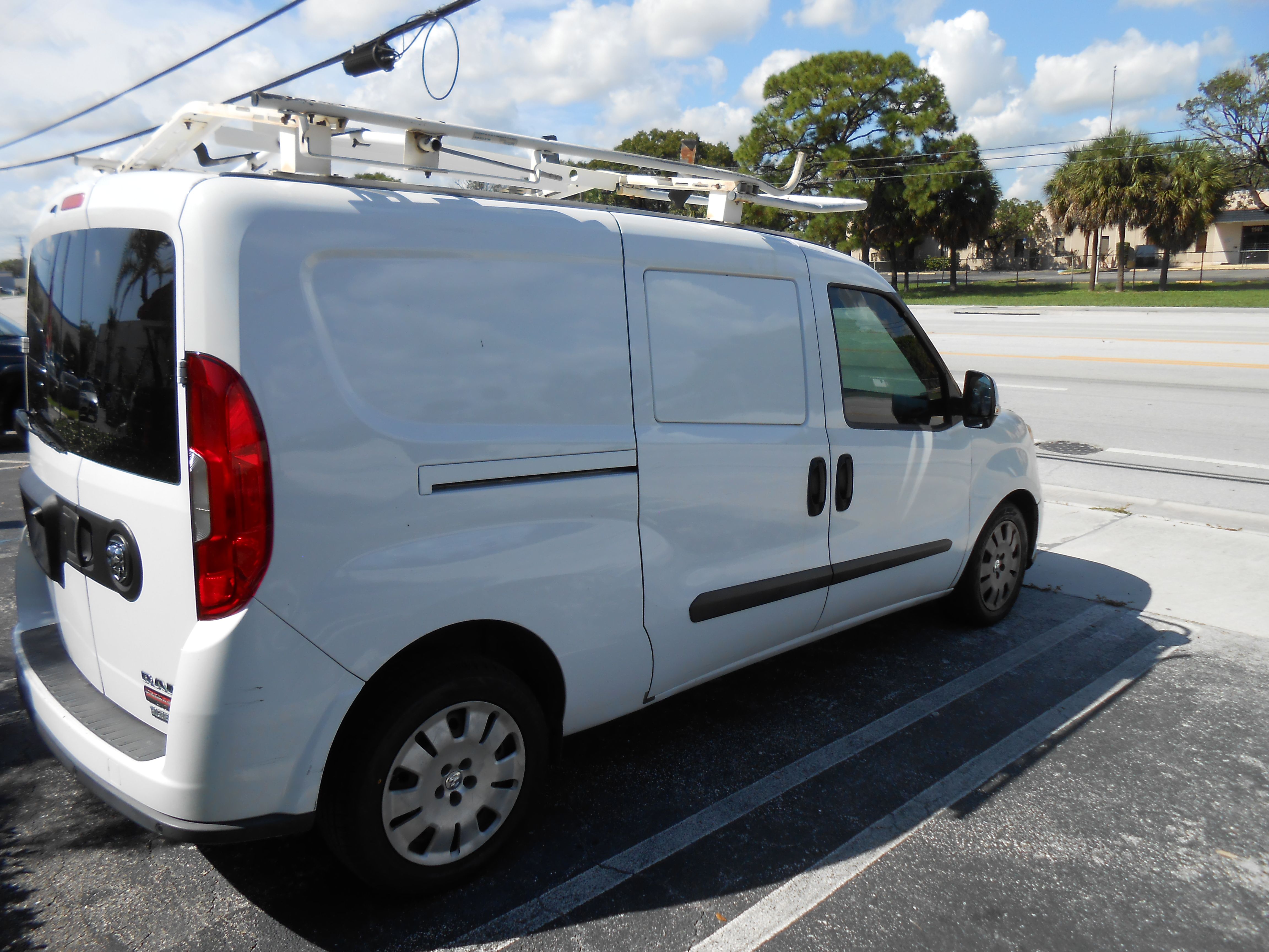 Used 2016 RAM ProMaster City SLT FWD image 6