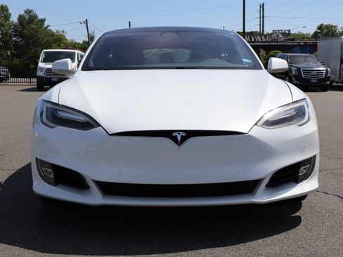 Used 2017 Tesla Model S 75 RWD image 4