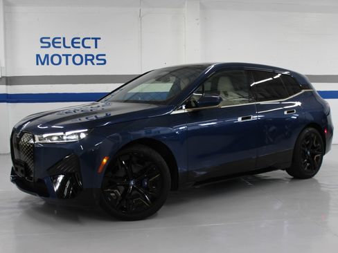 Used 2024 BMW iX M60 AWD/4WD image 2
