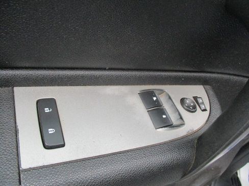 Used 2007 Chevrolet Silverado 1500 2WD Regular Cab LT image 20
