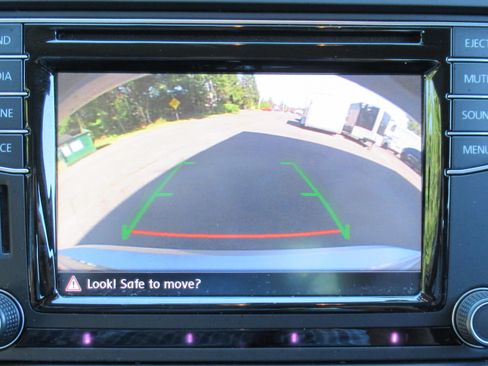 Used 2016 Volkswagen Jetta SE image 13