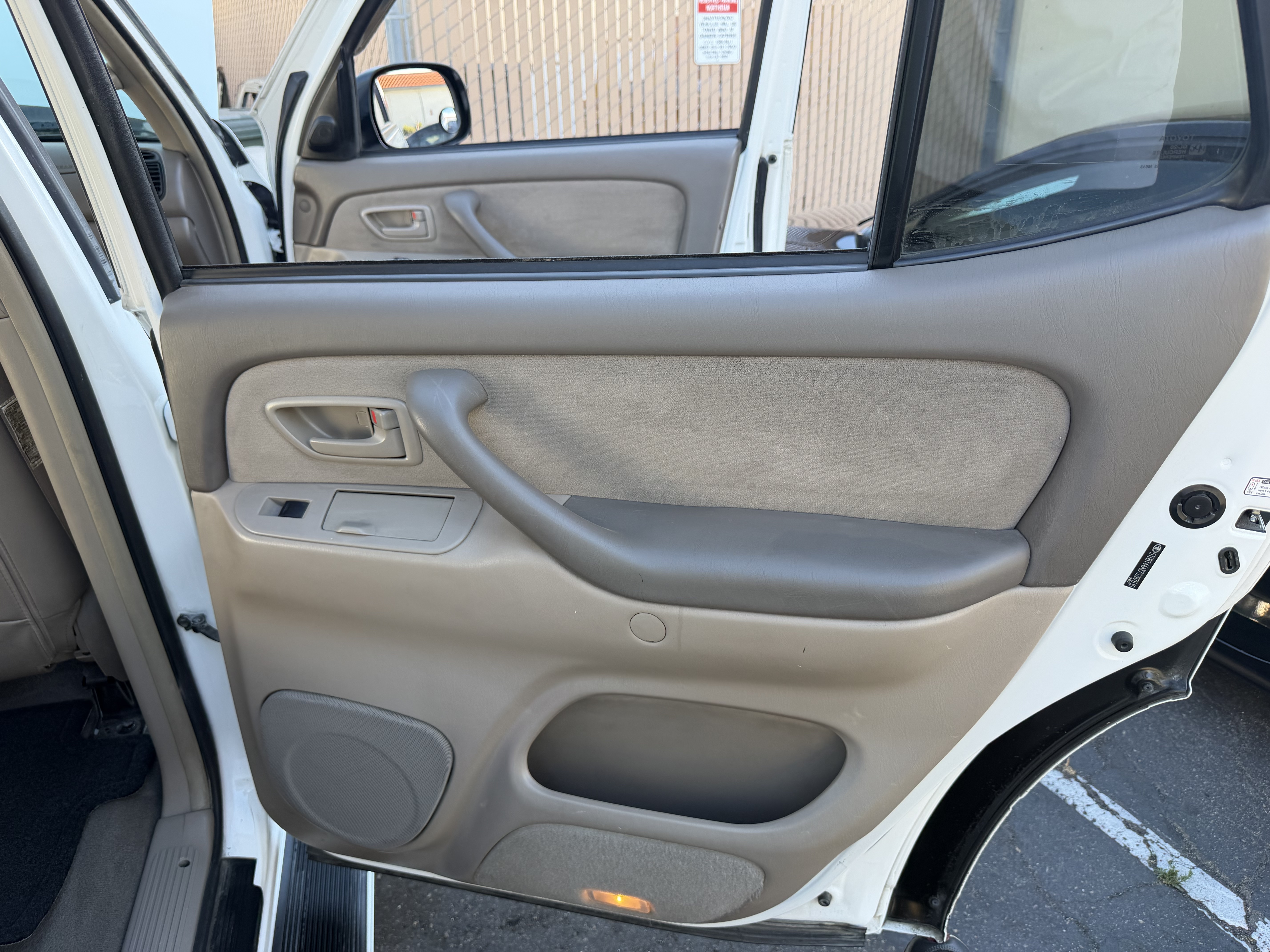 Used 2007 Toyota Sequoia 4WD SR5 image 26