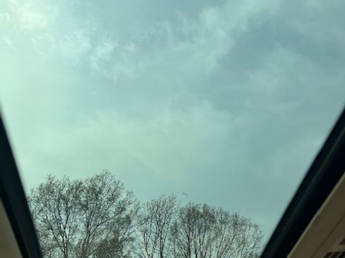 Used 2010 Mercedes-Benz C 300 Sport image 17