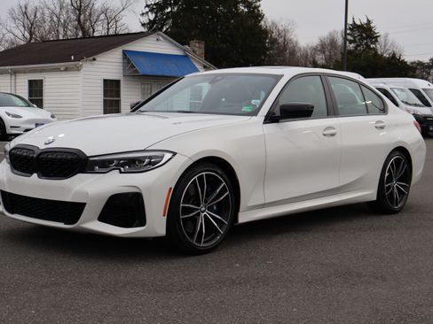 Used 2021 BMW M340i xDrive image 4