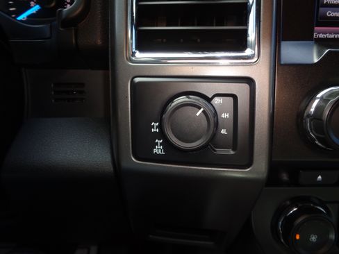 Used 2015 Ford F150 Sport image 64