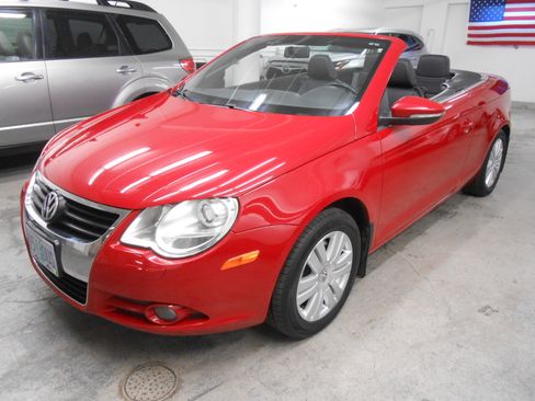 Used 2009 Volkswagen Eos Komfort image 3