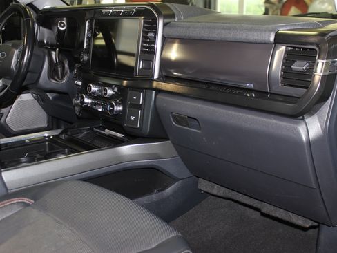 Used 2023 Ford F250 Lariat image 25