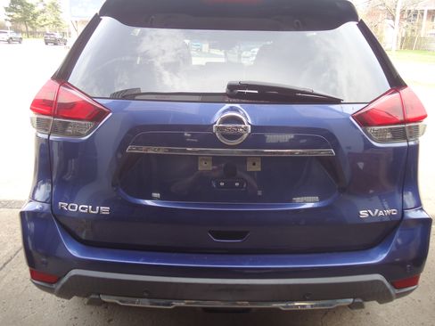 Used 2019 Nissan Rogue image 5