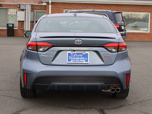 Used 2020 Toyota Corolla XSE image 6