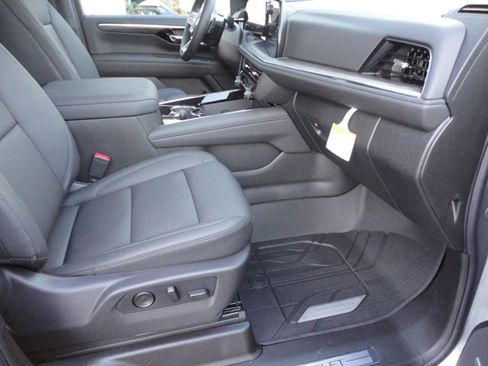 New 2026 Chevrolet Tahoe Z71 image 26