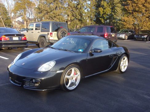 Used 2006 Porsche Cayman S image 2
